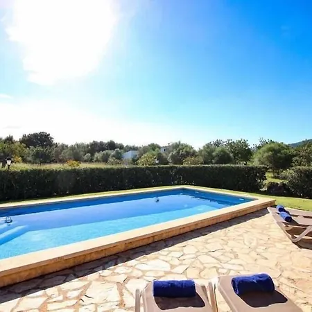 Cosy For 4 People By Renthousing