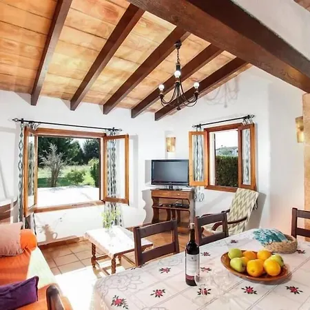 Cosy For 4 People By Renthousing * Port de Pollença