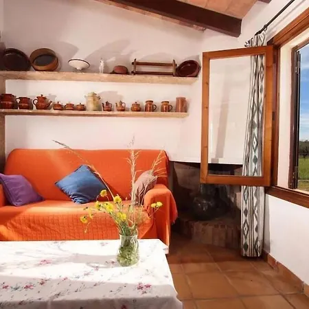 Villa Cosy For 4 People By Renthousing *