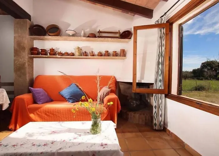 Villa Cosy For 4 People By Renthousing *