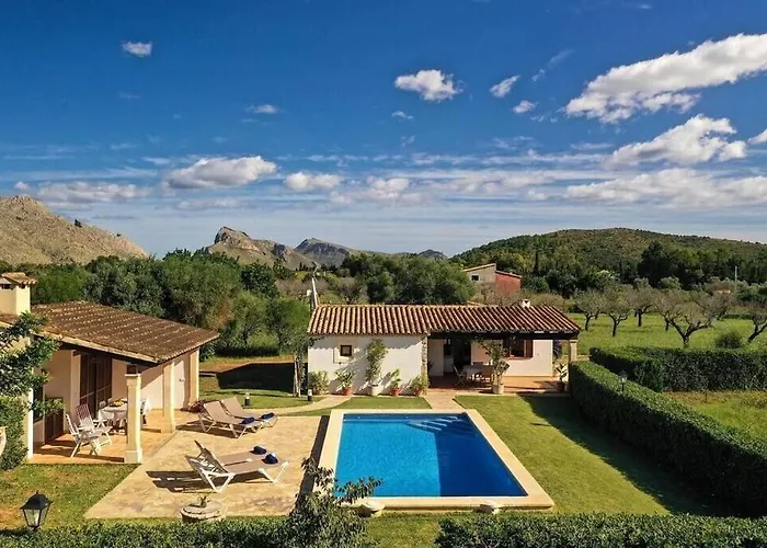 Villa Cosy For 4 People By Renthousing *