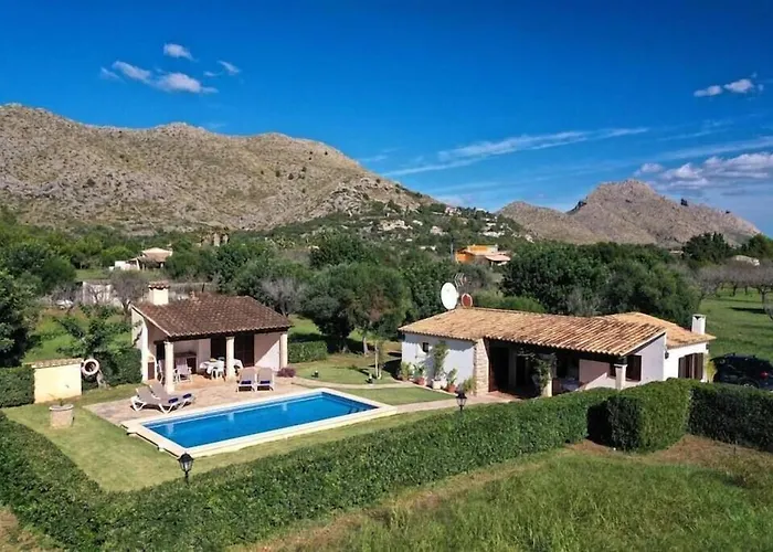 Cosy For 4 People By Renthousing Villa Port de Pollença